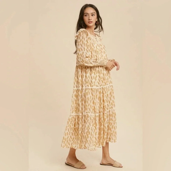 NWT Shop Stevie Long Sleeve Tiered Flowy Maxi Dress - Picture 5 of 9